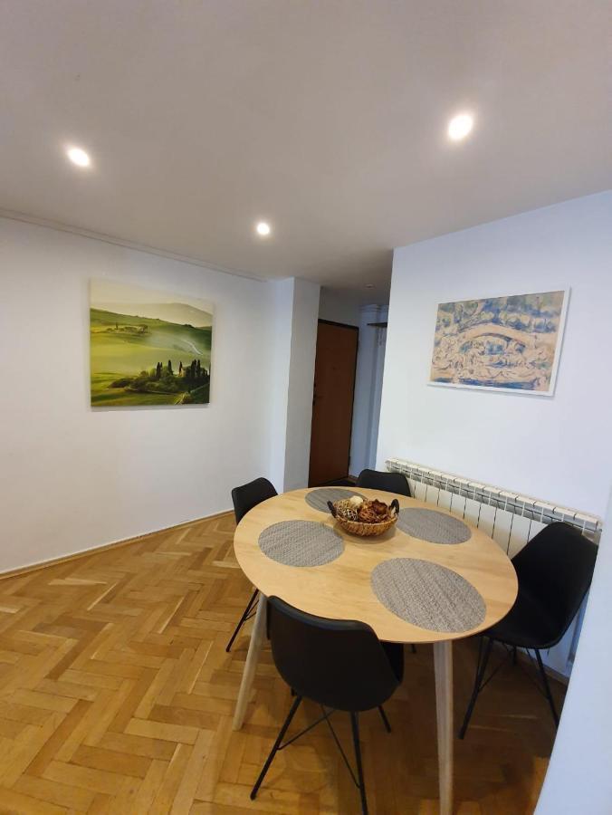 Ultracentral Apartments Bukarest Kültér fotó