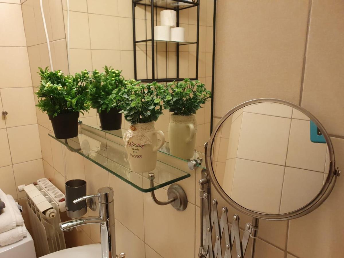 Ultracentral Apartments Bukarest Kültér fotó