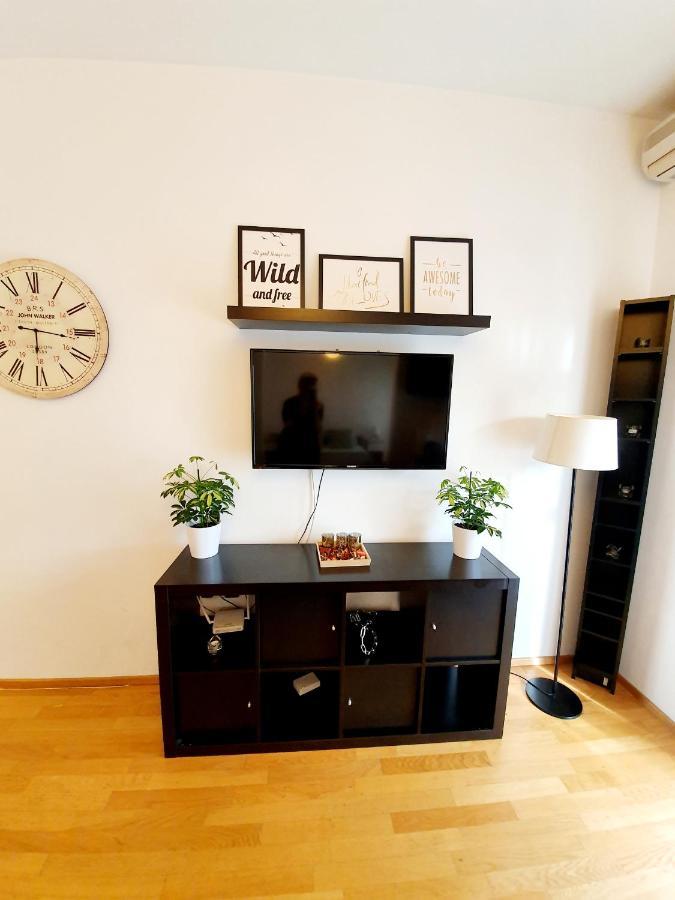 Ultracentral Apartments Bukarest Kültér fotó