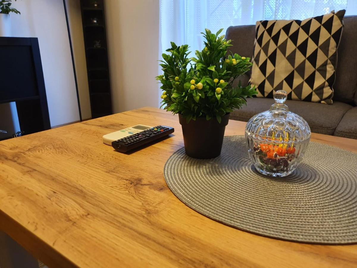 Ultracentral Apartments Bukarest Kültér fotó