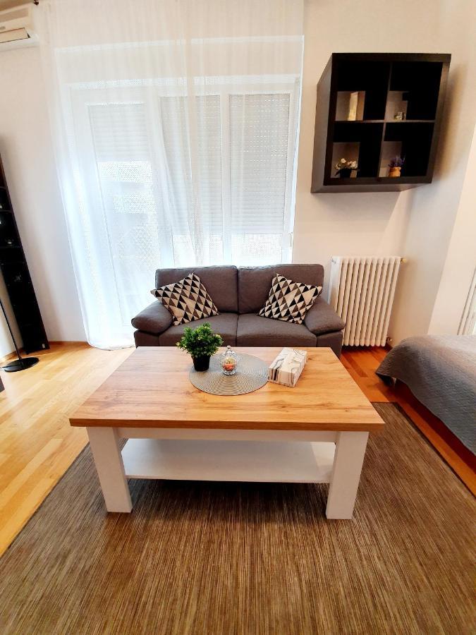 Ultracentral Apartments Bukarest Kültér fotó