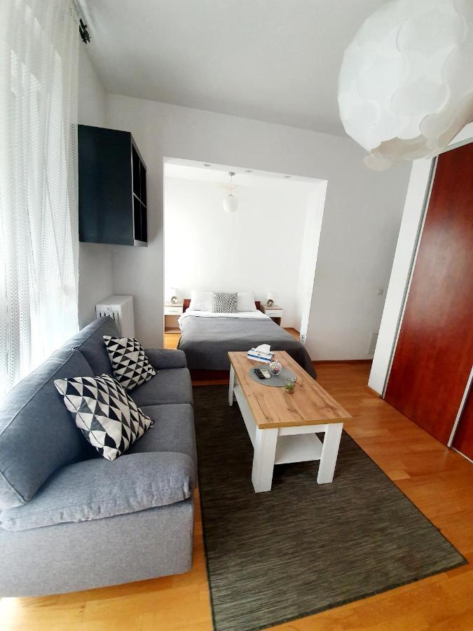 Ultracentral Apartments Bukarest Kültér fotó