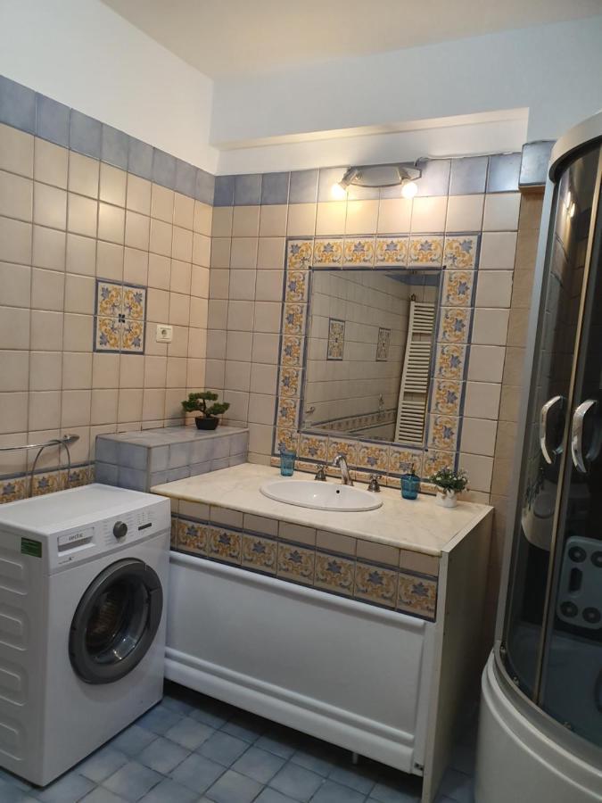 Ultracentral Apartments Bukarest Kültér fotó