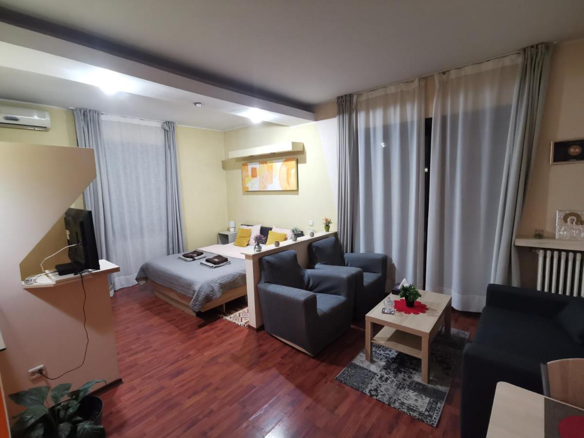 Ultracentral Apartments Bukarest Kültér fotó