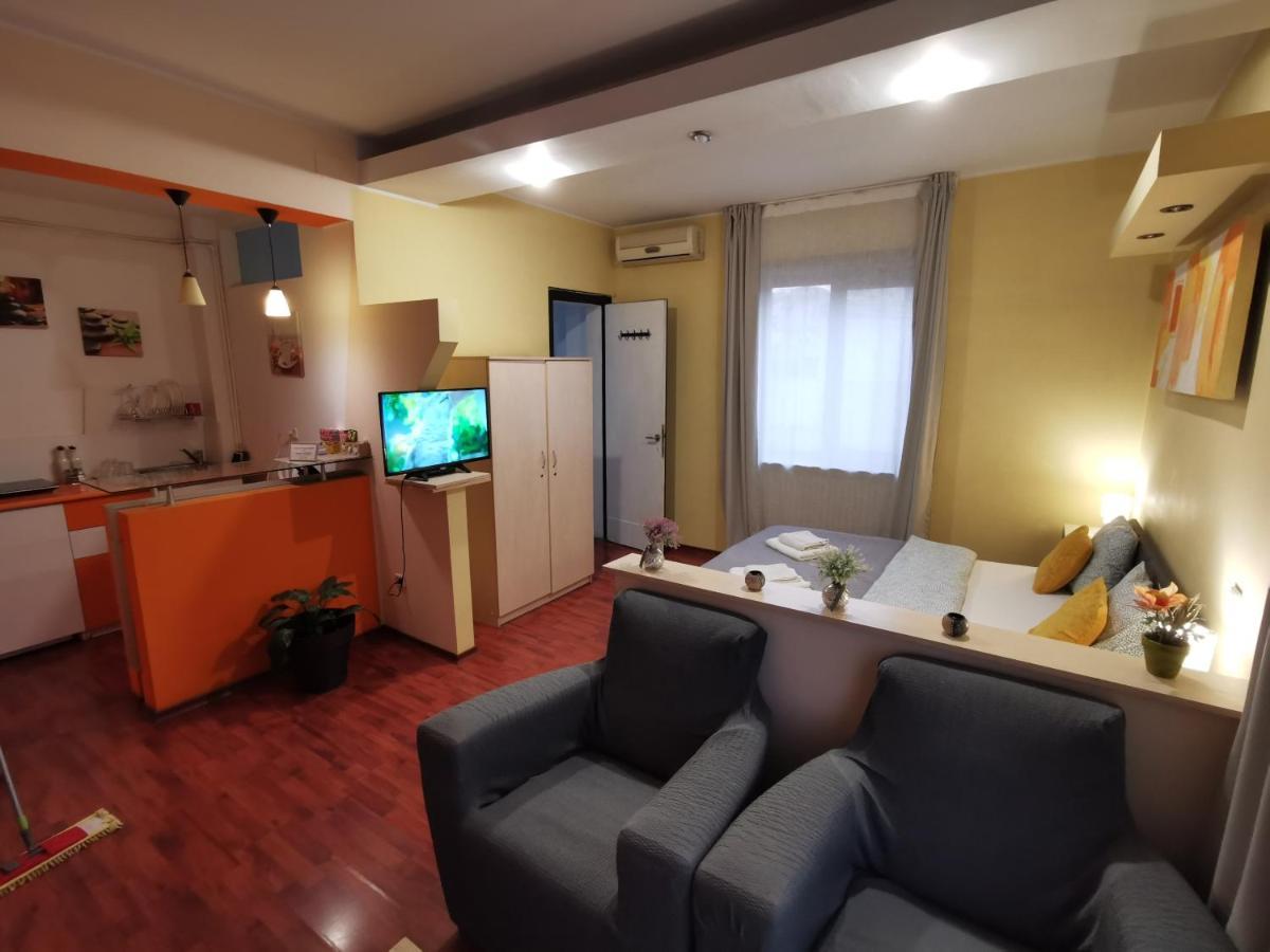 Ultracentral Apartments Bukarest Kültér fotó